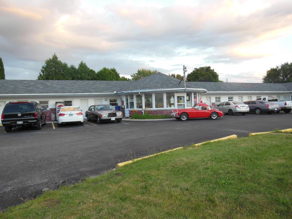 Chatham-Kent Kent Motel מראה חיצוני תמונה