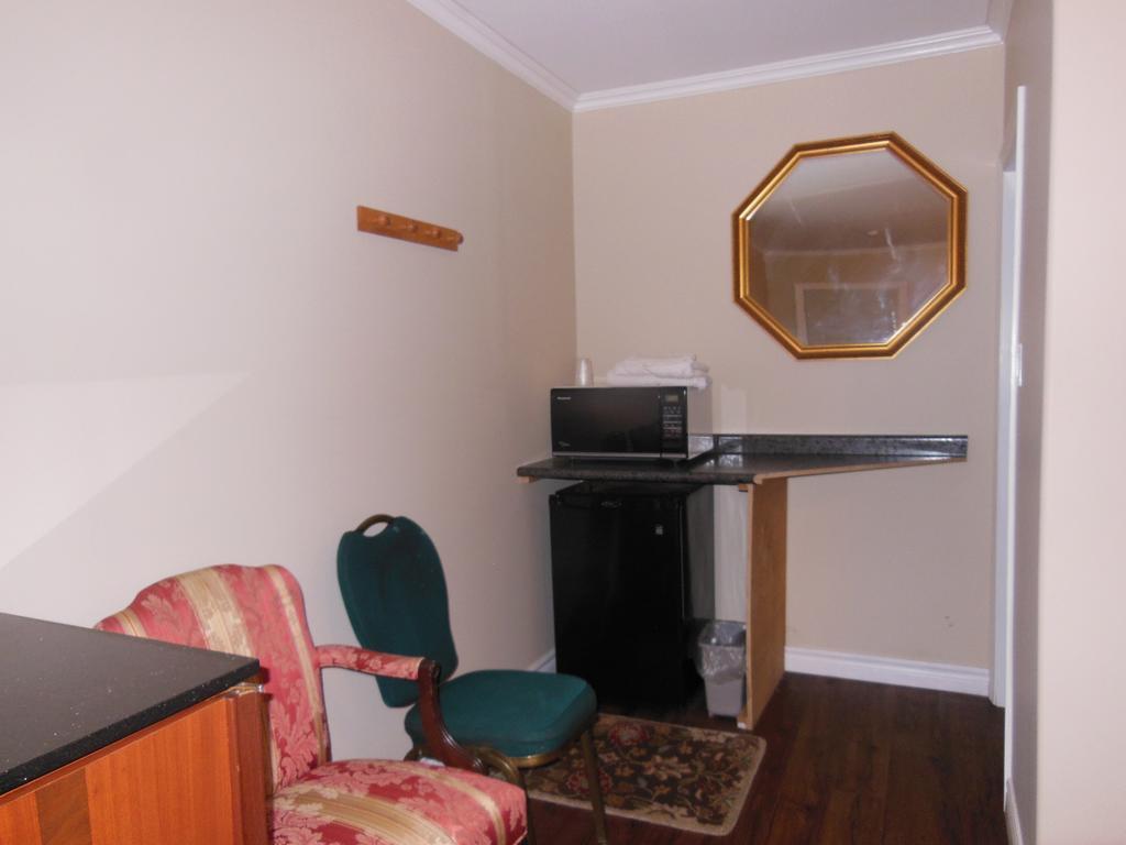 Chatham-Kent Kent Motel מראה חיצוני תמונה