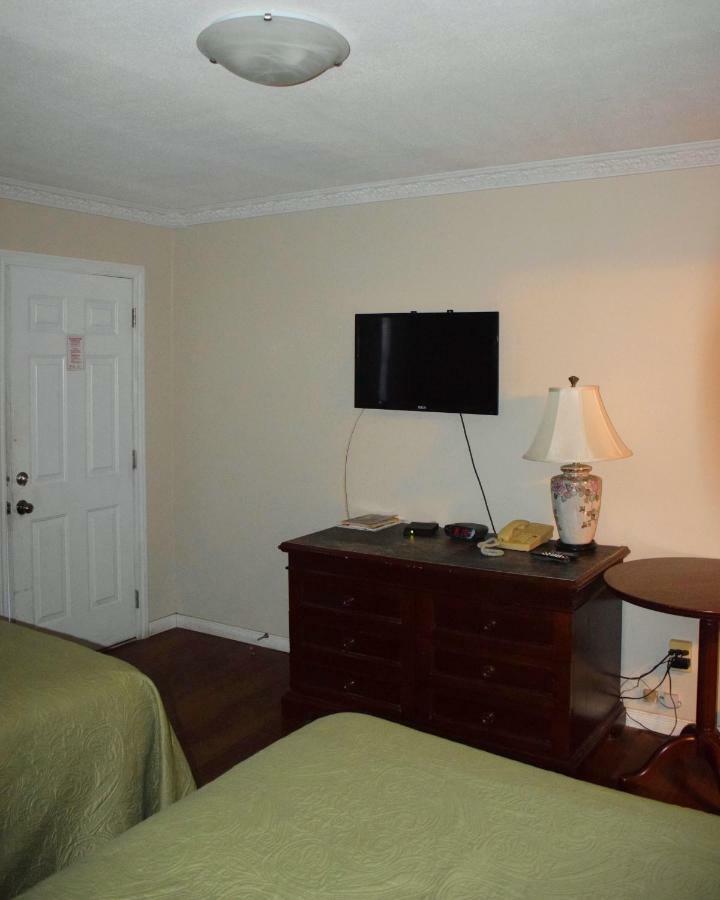 Chatham-Kent Kent Motel מראה חיצוני תמונה